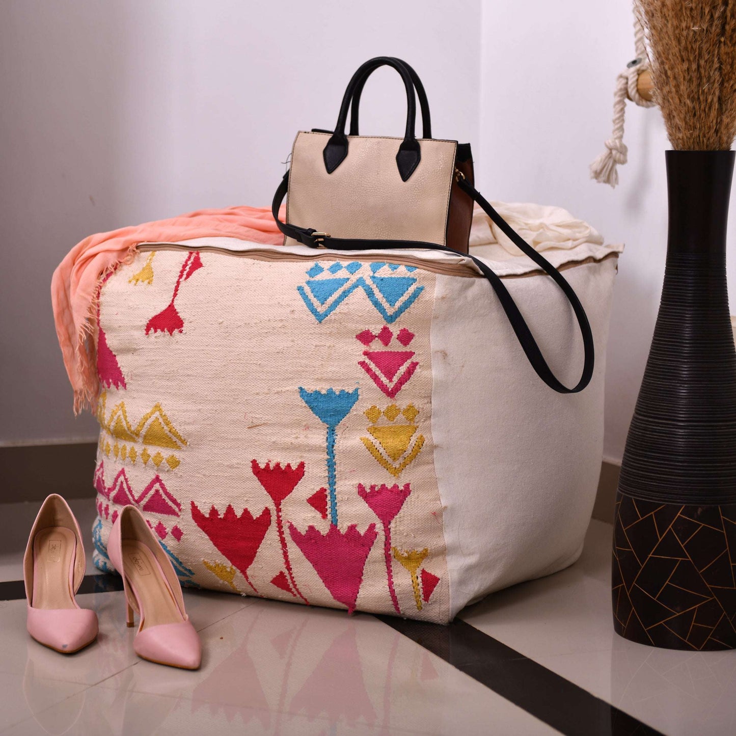 Lotus Cotton Kilim Pouf