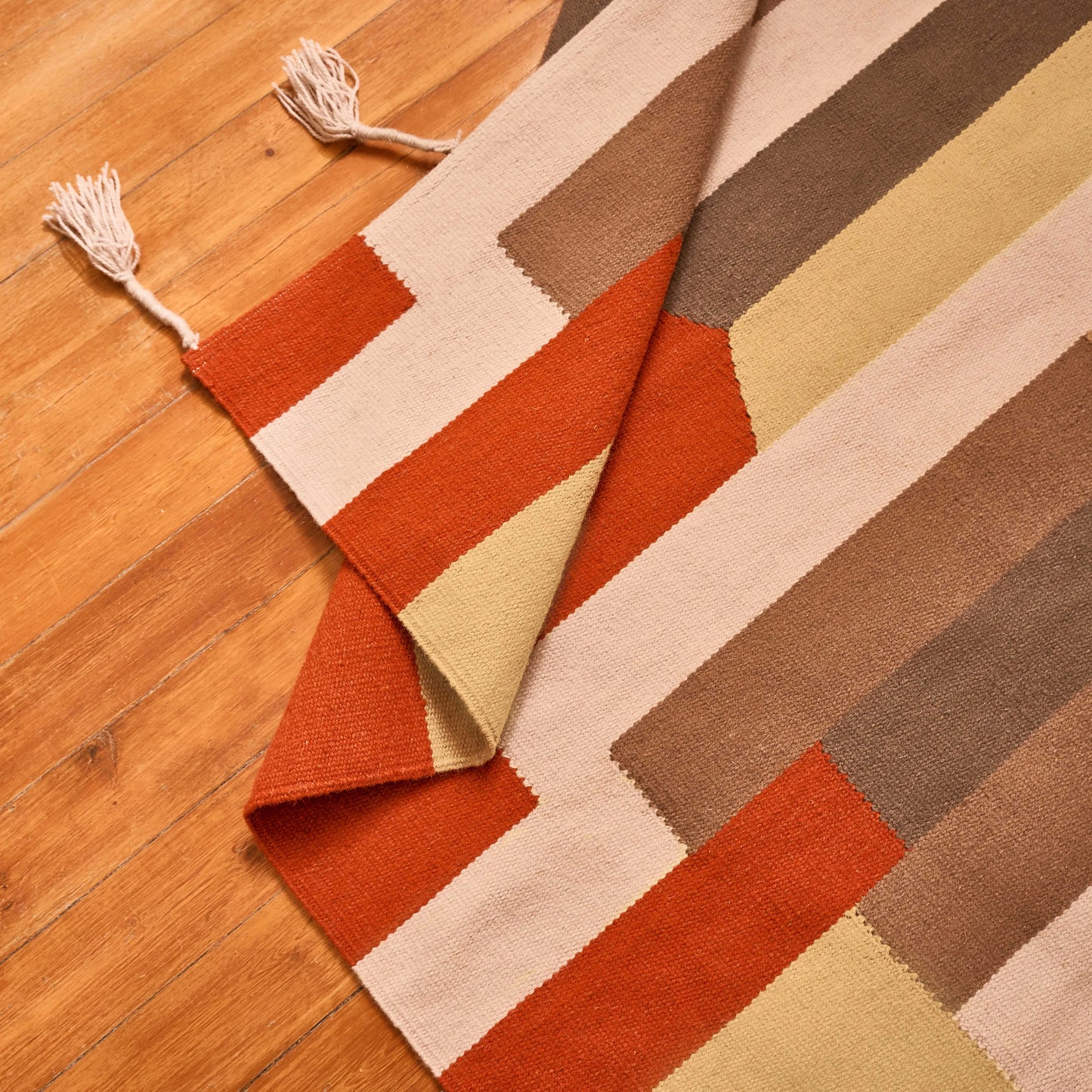 Pearls Kilim Carpet