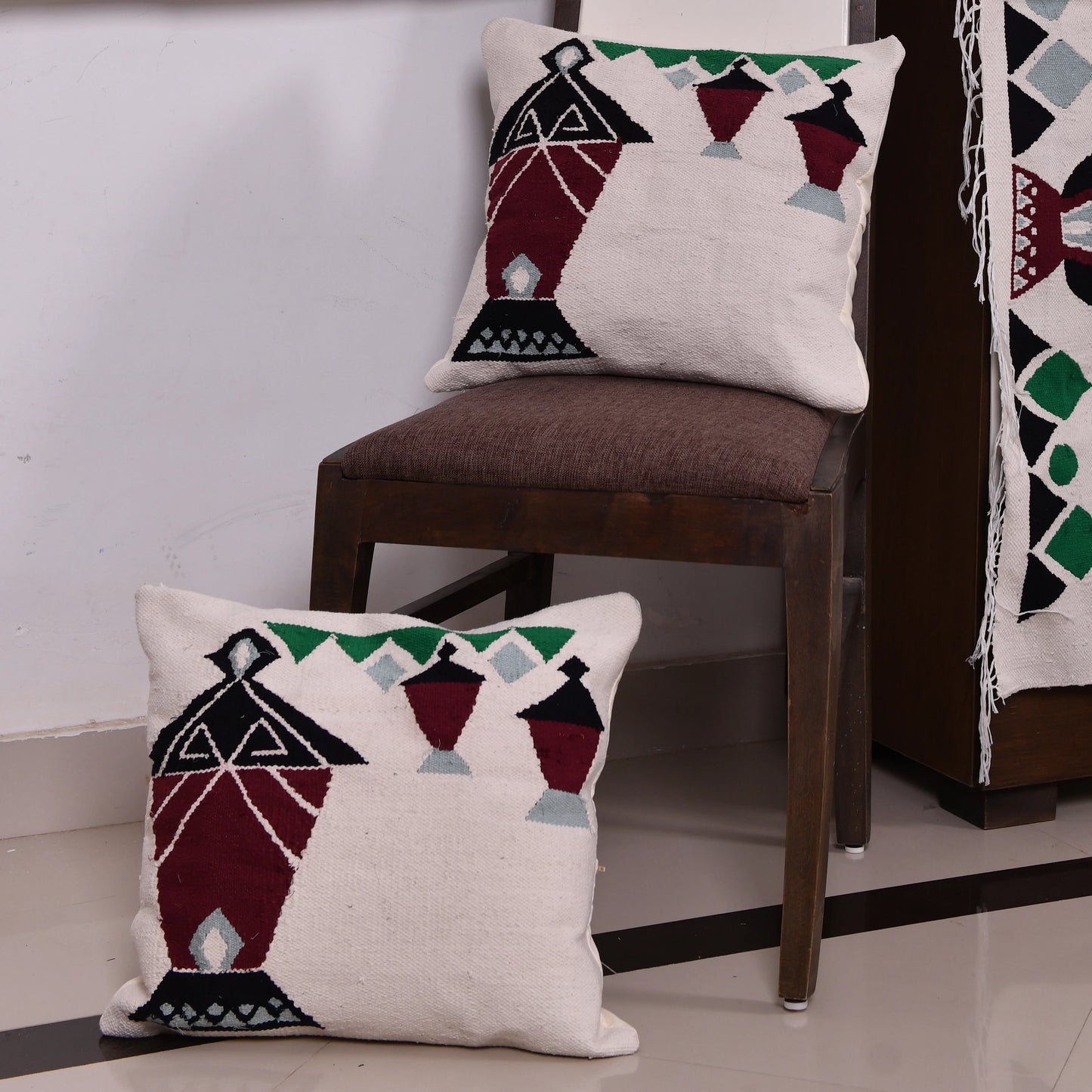 Fanoos Kilim Cushion