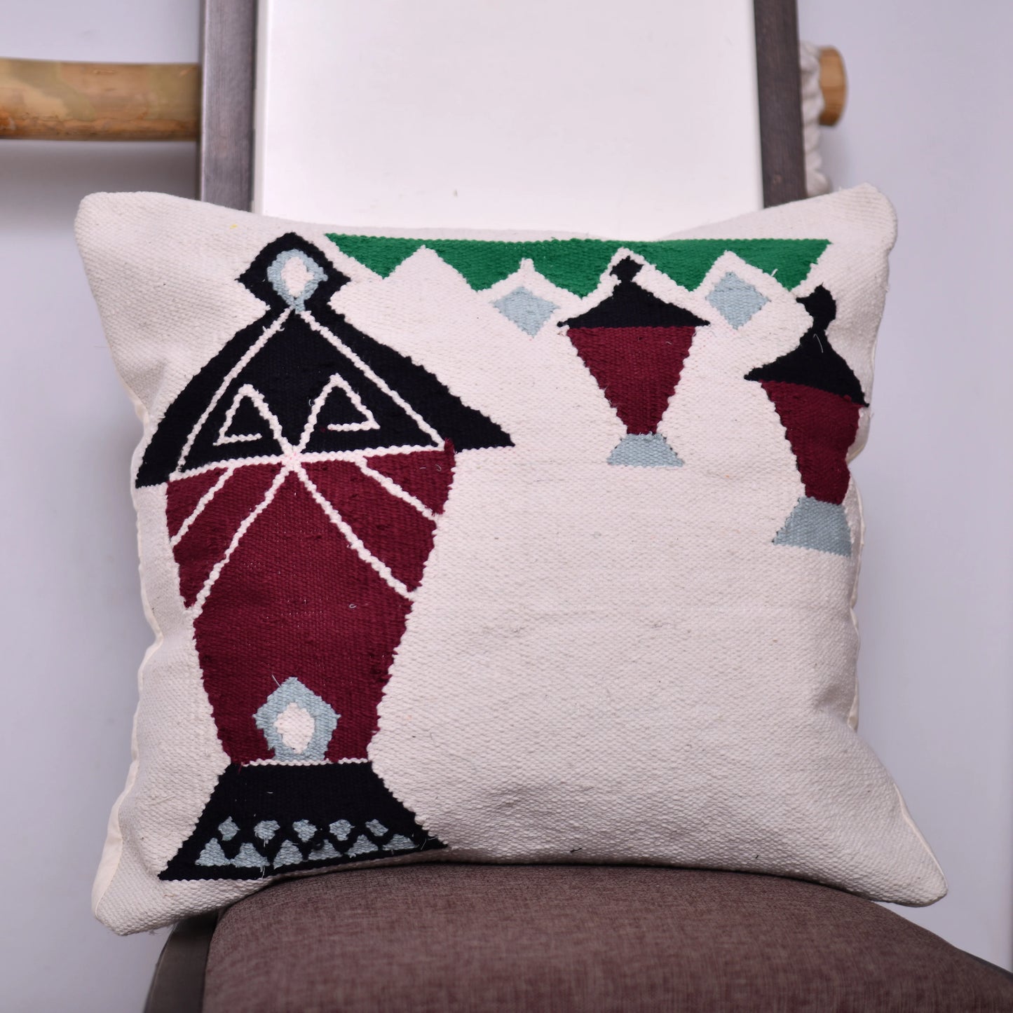 Fanoos Kilim Cushion