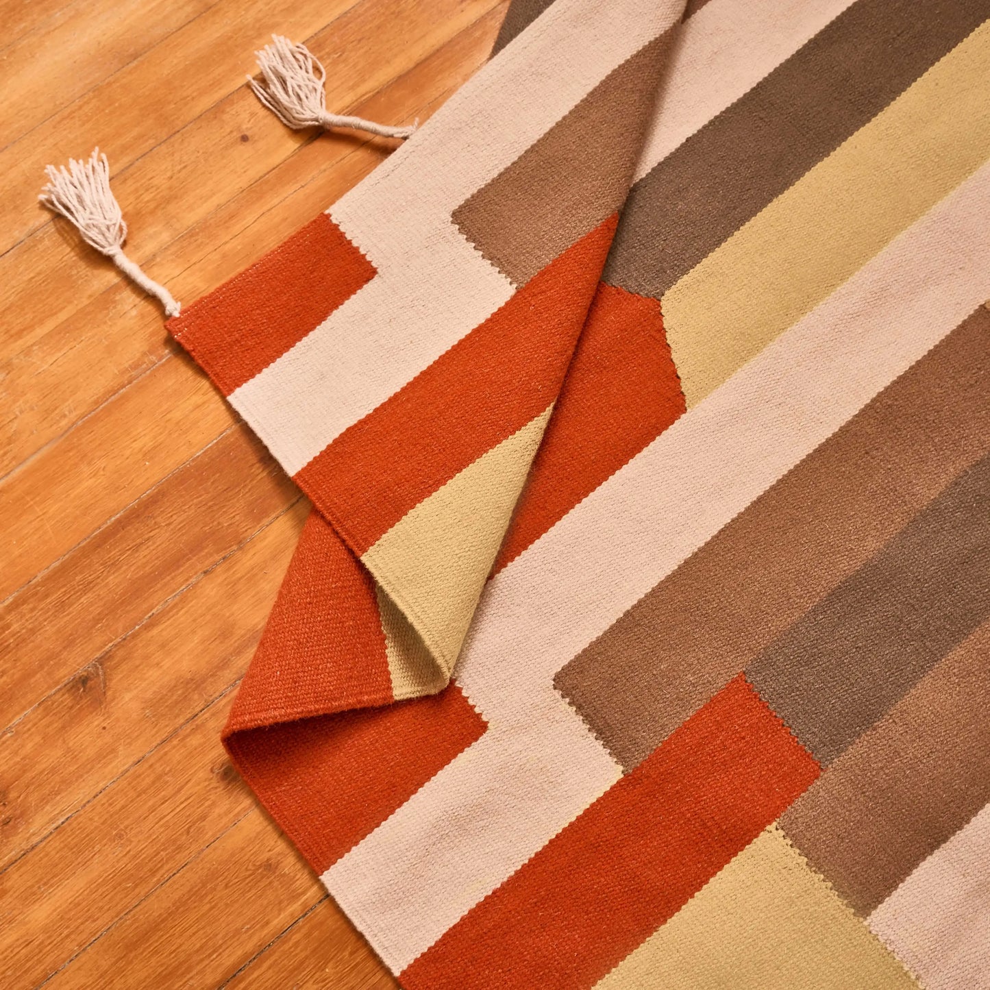 Pearls Kilim Carpet